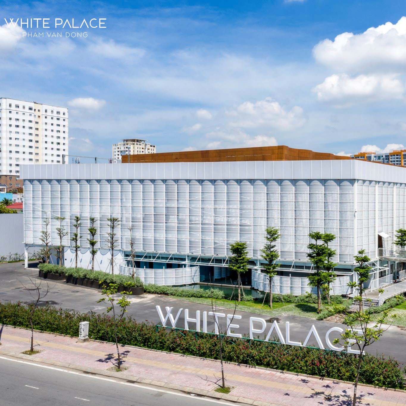 White Place Phạm Văn Đồng